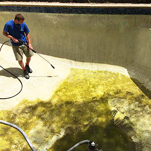 Swimming_pool_deep_cleaning_service Pool Cleaning Service Melbourne
