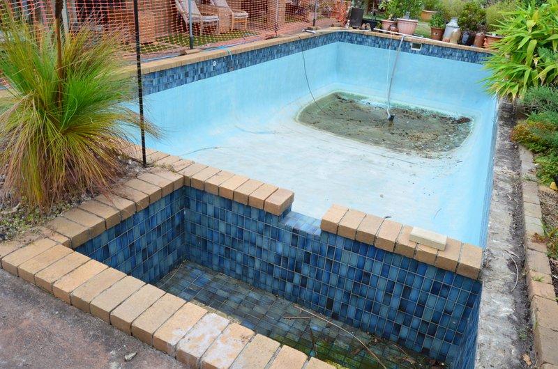 possible-to-renovate-painted-pool Fully Tiled Pool Renovation