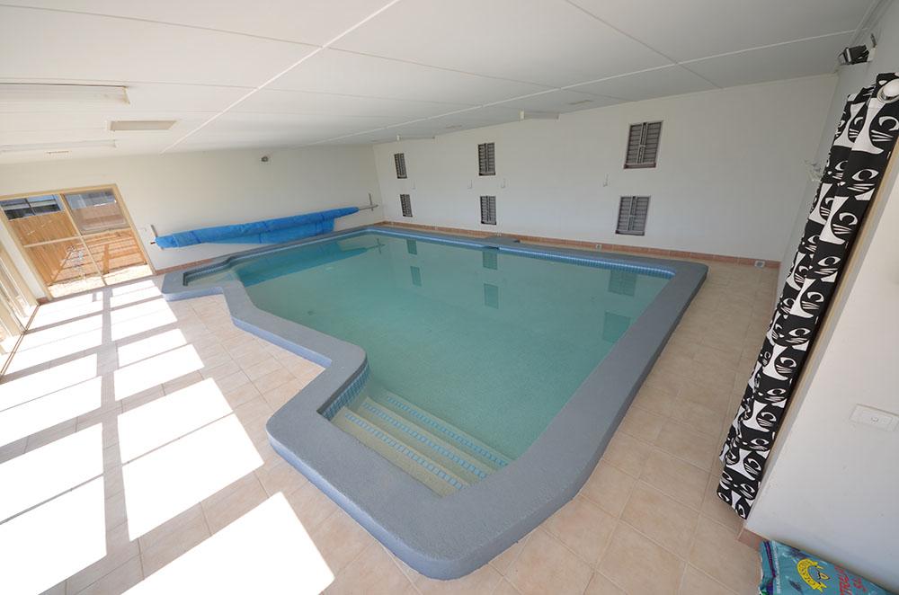 Melbourne Quartzon swimming pool resurface complete